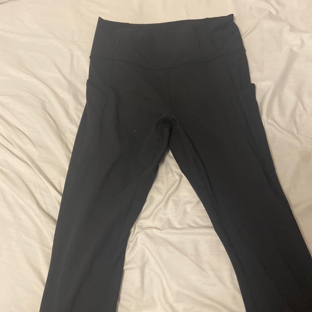 Fabletics leggings that are super soft and comfy!